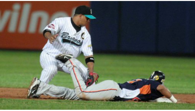 Bravos no pudo con Caribes