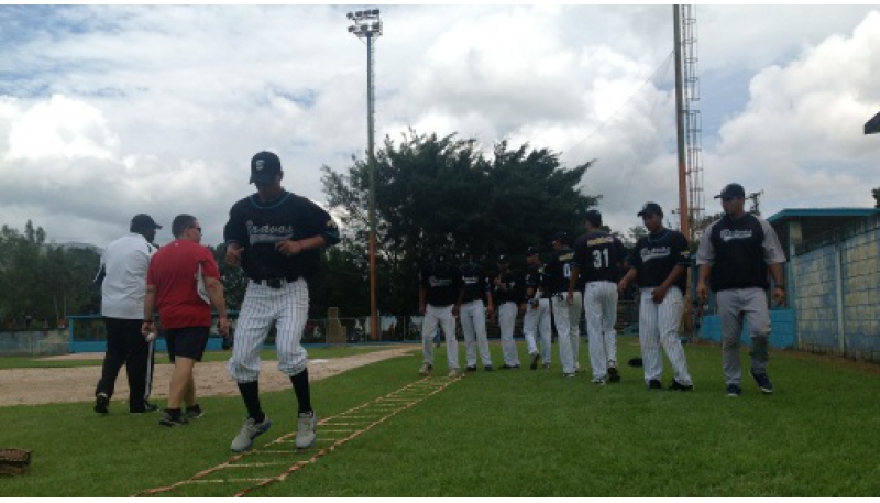 Carlos García se montó en .333