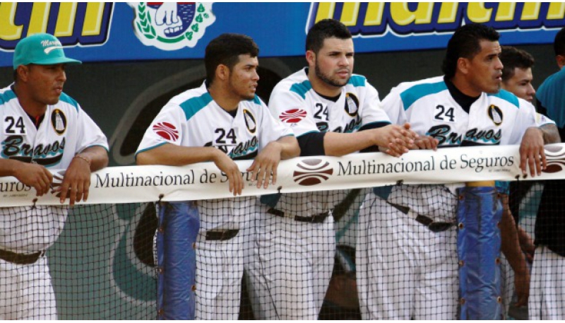Bravos pierde la primera serie particular