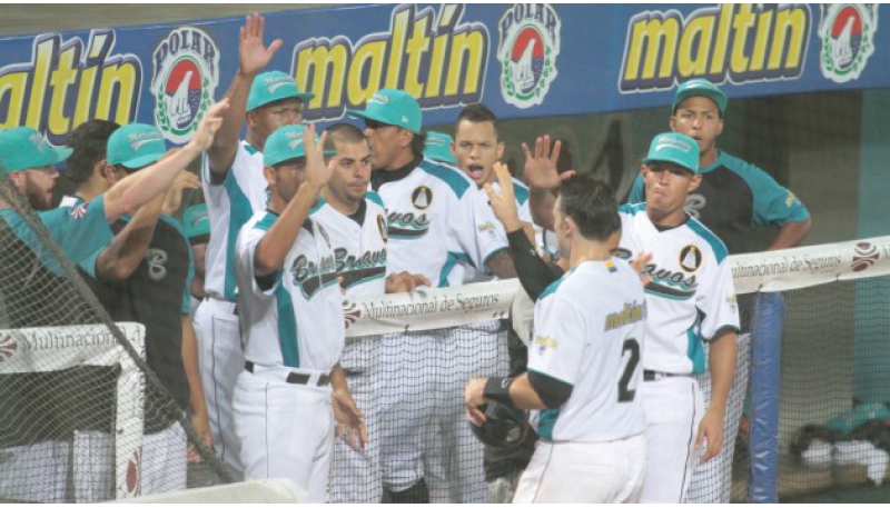 Bravos derrotó 4-2 a Magallanes en La Ceiba
