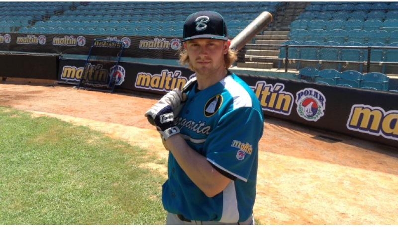 Taylor Motter se unió a los Bravos