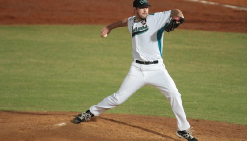 Los Bravos cayeron ante los Caribes