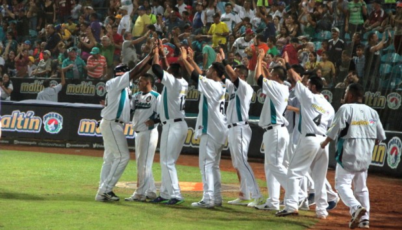 Los Bravos le ganaron al Magallanes