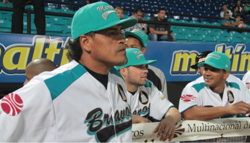 Henry Blanco ratificado por los Bravos