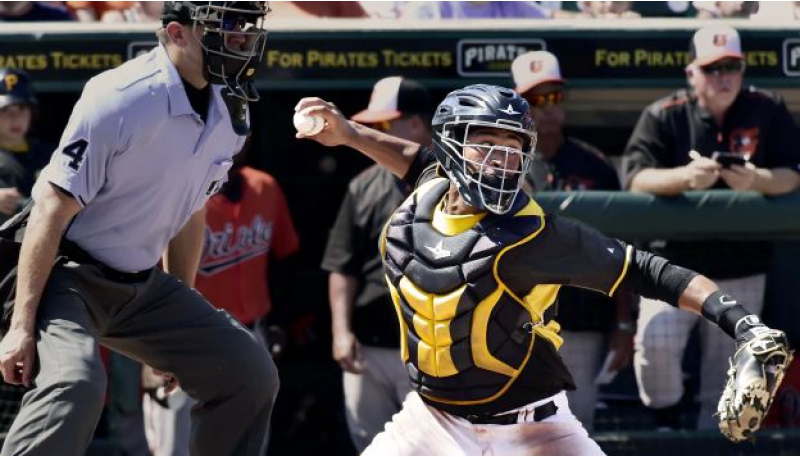 El catcher Elías Díaz muestra su calidad