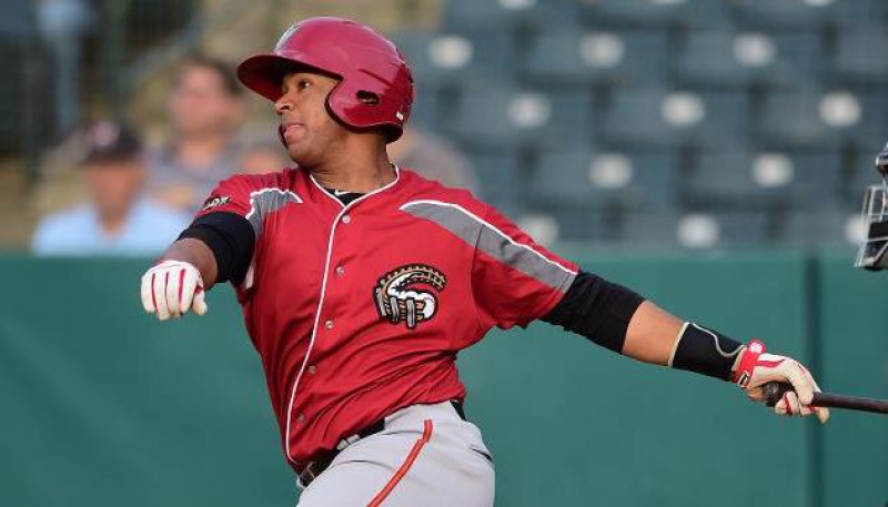 Elías Díaz tiene su promedio en .308