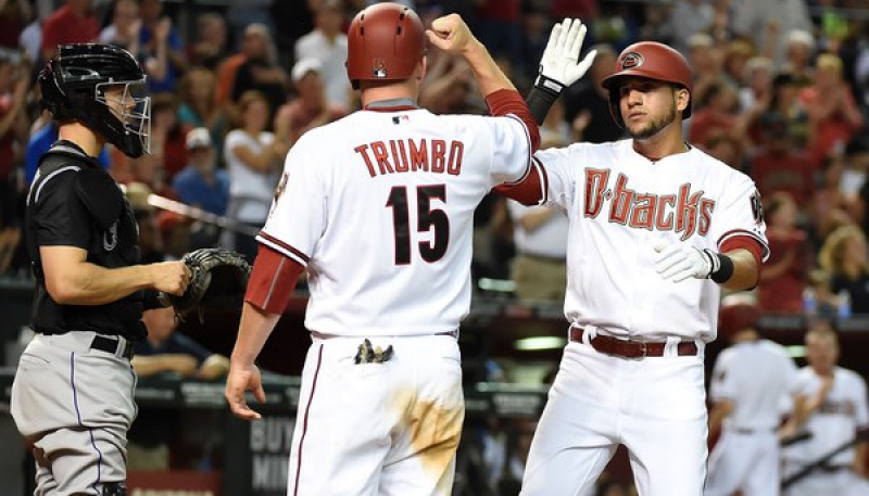 Peralta con jonrón, doble y 2 empujadas