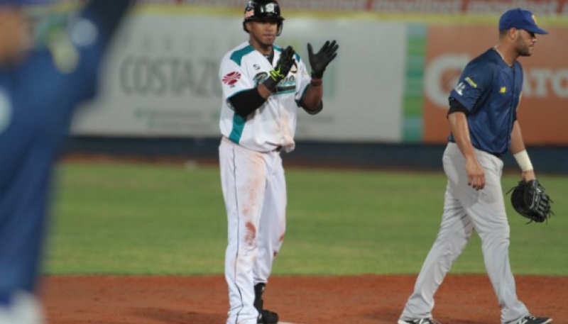 Mario Martínez dio su 2do cuadrangular