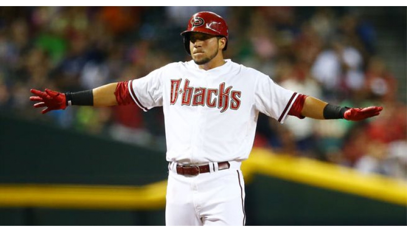 David Peralta conectó tres imparables