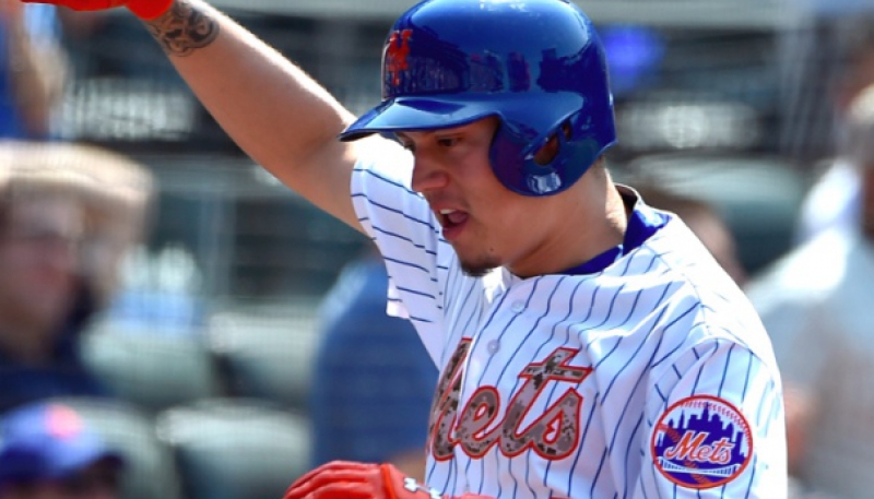 Wilmer Flores sigue mostrando su poder