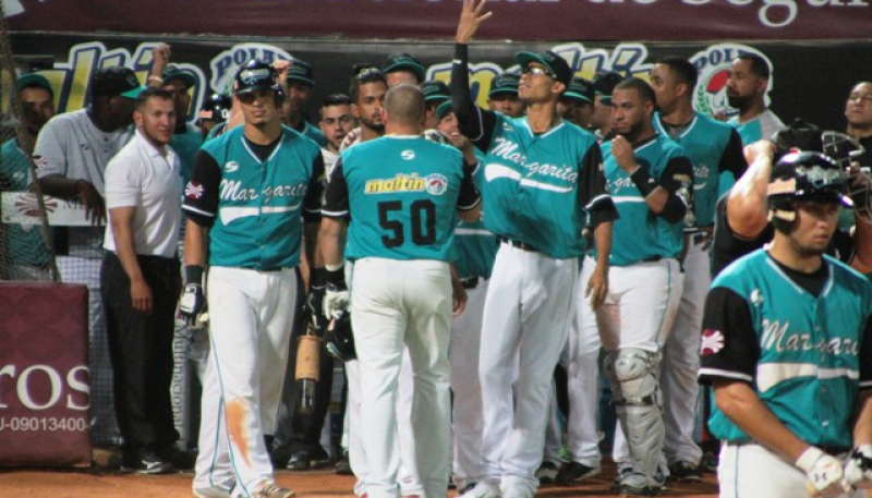 Eliézer Alfonzo guió triunfo de los Bravos