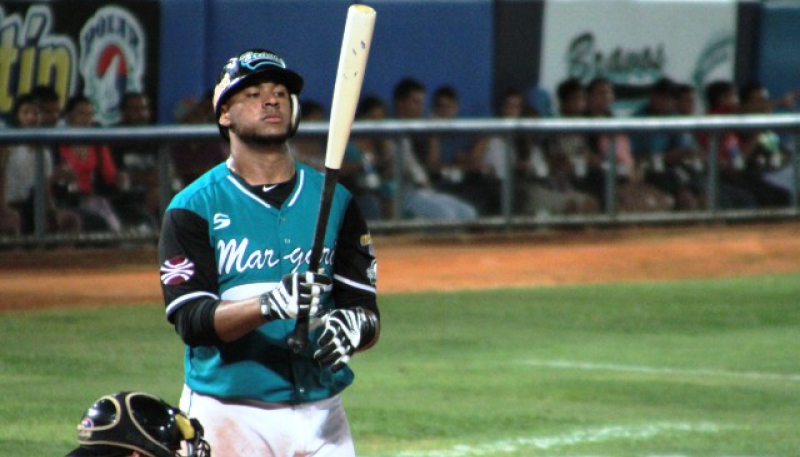 Elías Díaz vino a ayudar a los Bravos