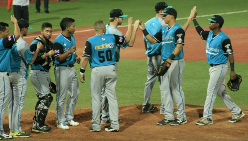 Los Bravos completaron la barrida