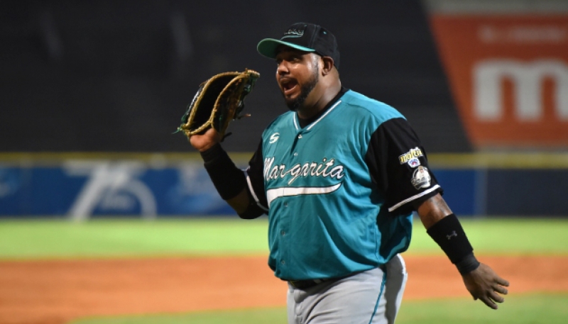 Los Bravos ganaron en extrainning