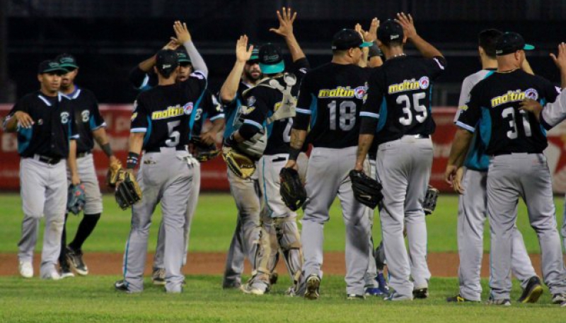 Los Bravos ganaron el primer juego