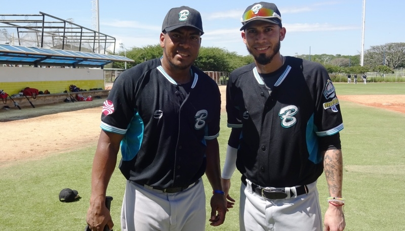 Mayora y Noriega ya se reportaron a los Bravos