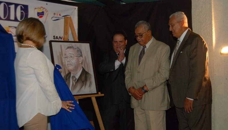 Rubén Mijares fue exaltado al Salón de la Fama