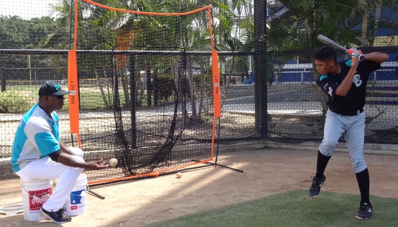 Los Bravos iniciaron su pretemporada en San Joaquín