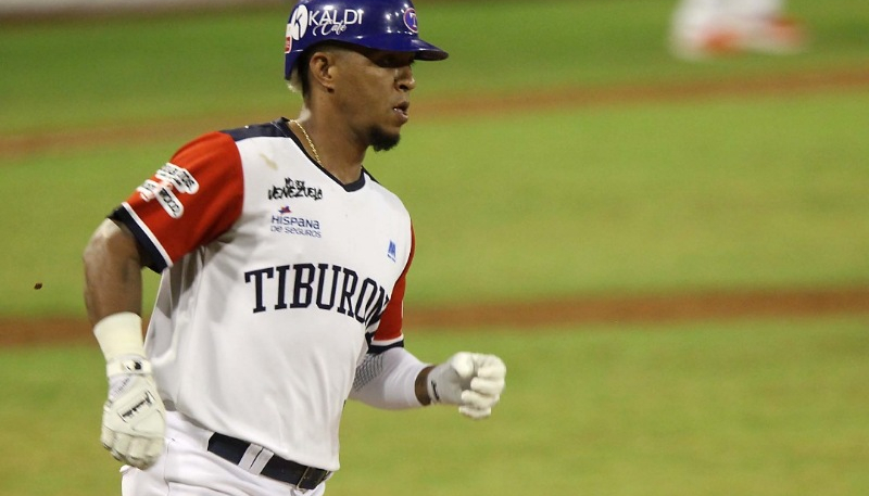 EDGAR DURÁN: “EL BUEN HIJO VUELVE A CASA