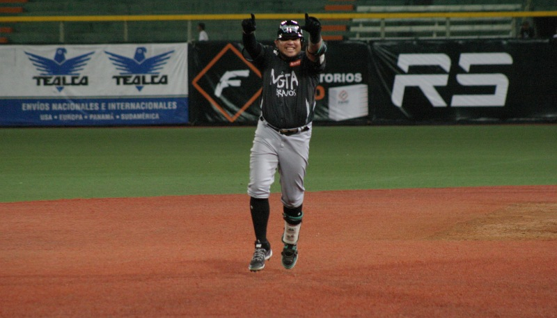 RINCONES LIDERÓ VICTORIA BRAVA EN PUERTO LA CRUZ