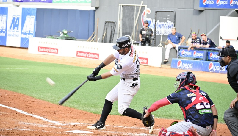 SIN BRÚJULA EN EL LITORAL