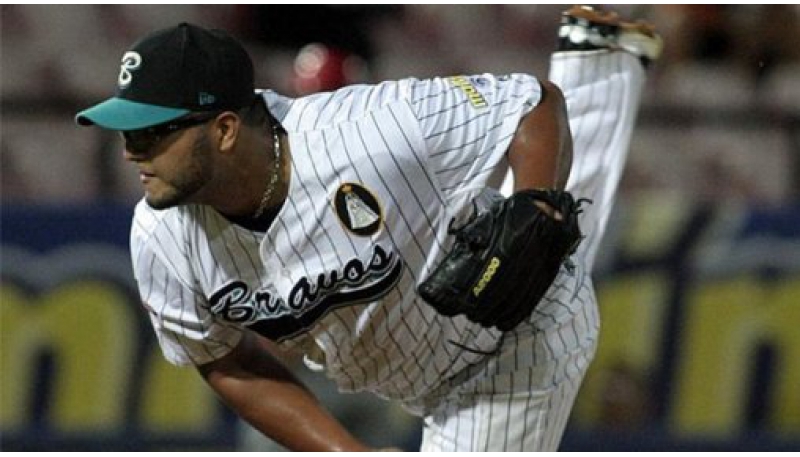 Buena salida de Yusmeiro en AAA