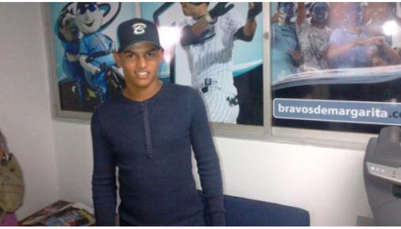 Bravos firma otro prospecto margariteño